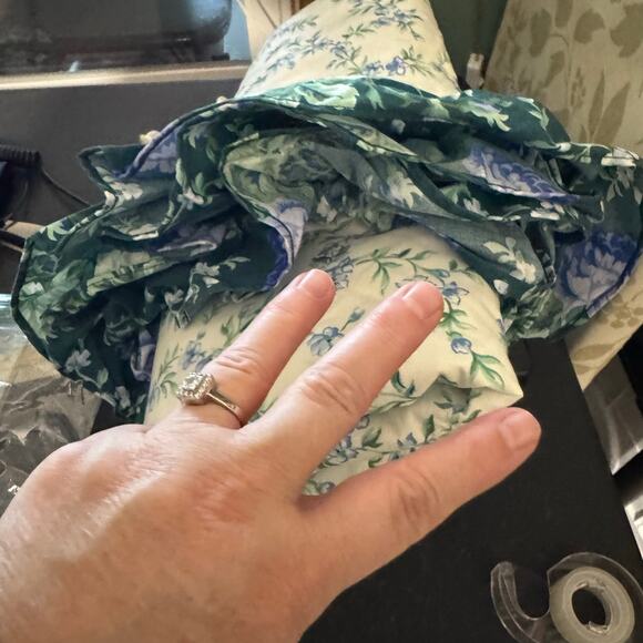 Vintage 90s Cottage Core Green Blue Floral King Flat Ruffled Sheet JCPenney USA - Picture 10 of 10